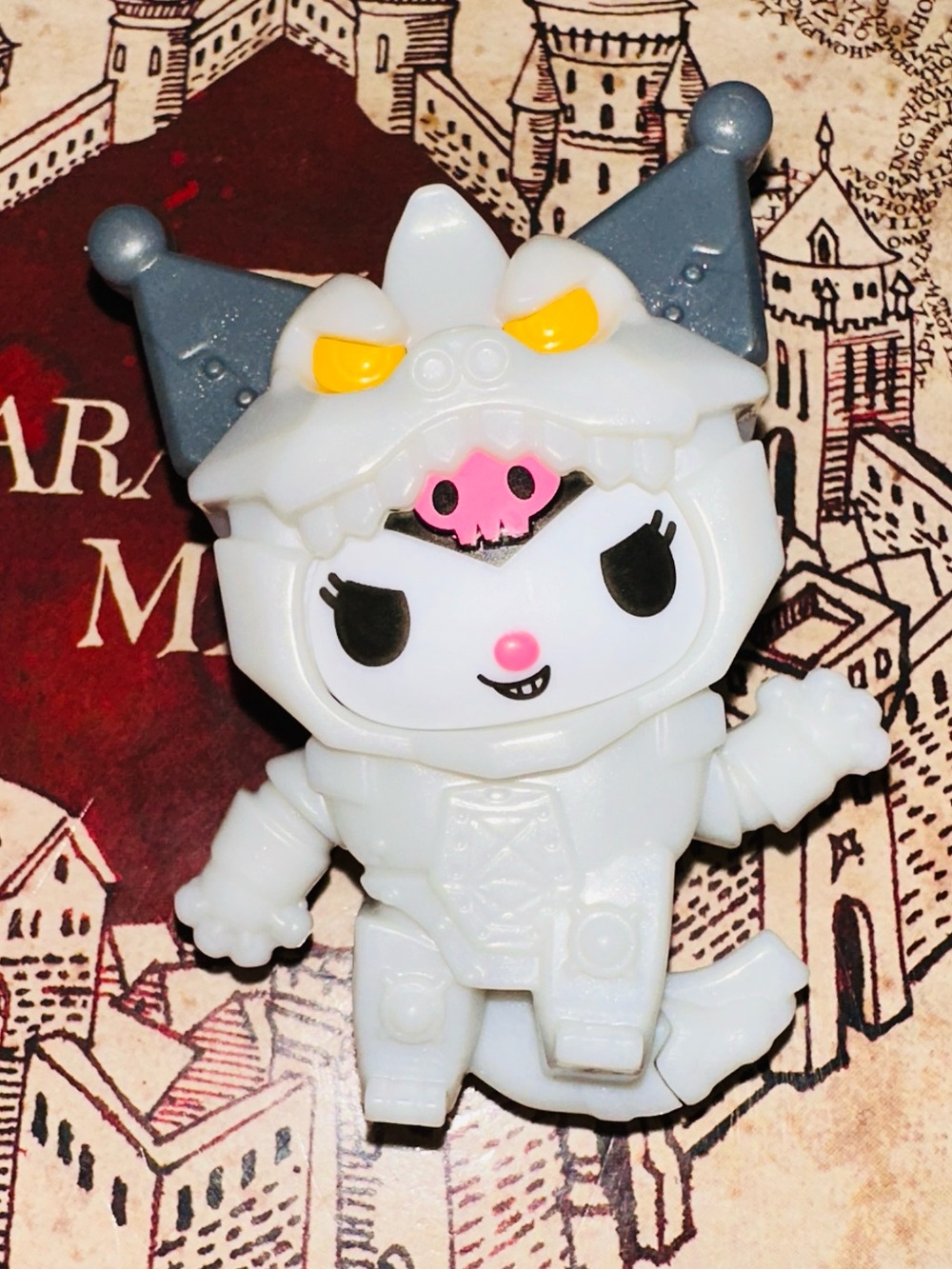 Hello Kitty Godzilla Kuromi Mechagodzilla Happy Meal Toy